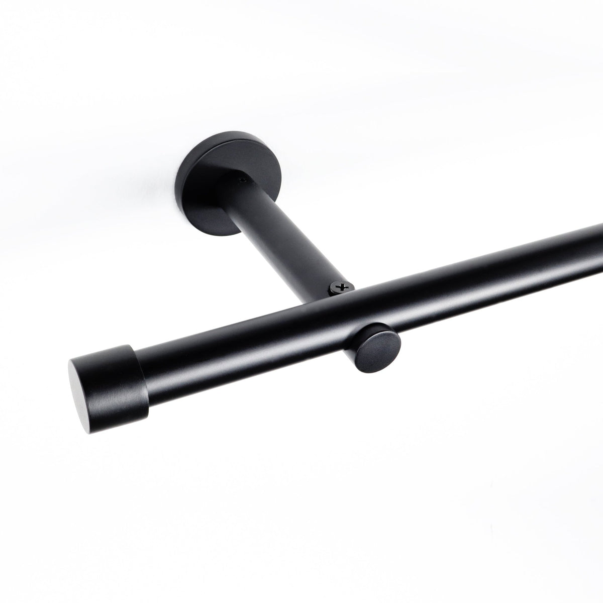 Custom-made curtain rod 25mm 1-track black matt with cap - Style series